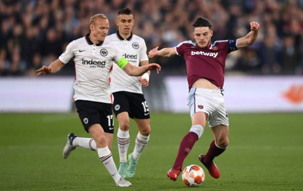 Ліга Європи: Німецькі клуби перемагають у перших півфіналах Ліга Європи: Німецькі клуби перемагають у перших півфіналах