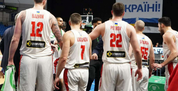 Прометей розгромив Промітеас і вийшов до півфіналу Єврокубка