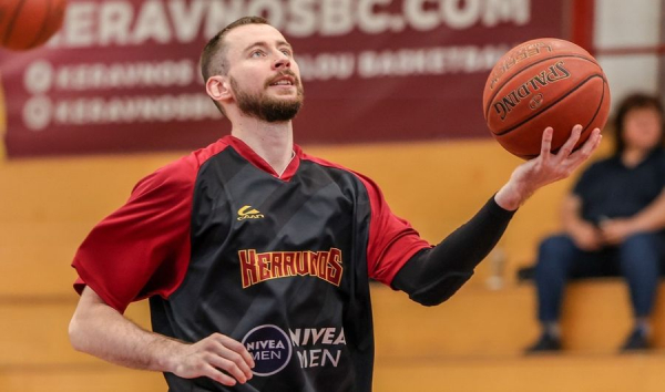 Українці за кордоном: Мішула, Артамонов, Грицак Українці за кордоном: Мішула, Артамонов, Грицак