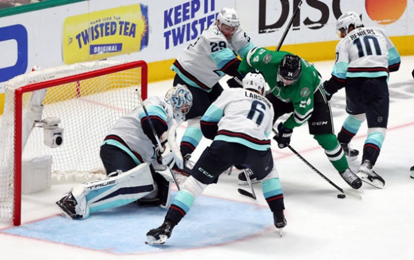 Даллас дотиснув Сіетл і вийшов до фіналу конференції НХЛ Даллас дотиснув Сіетл і вийшов до фіналу конференції НХЛ