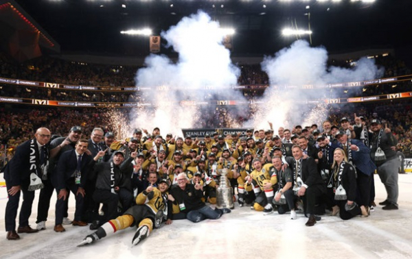 Вегас б'є Флориду і вперше здобуває Кубок Стенлі