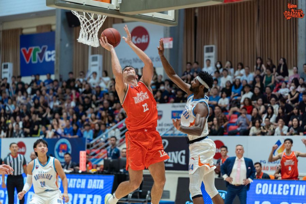 Українці за кордоном: Сахнюк провів дві сильні гри в чемпіонаті В&rsquo;єтнаму