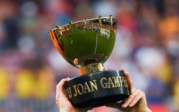 Рома відмовилася грати з Барселоною і може зіграти із Шахтарем Рома відмовилася грати з Барселоною і може зіграти із Шахтарем