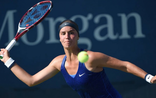 Калініна не змогла пройти до чвертьфіналу турніру у Ноттінгемі