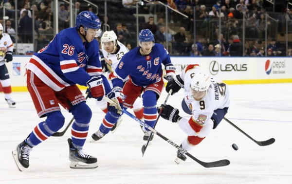 НХЛ: Рейнджерс громить Флориду, Торонто - Айлендерс НХЛ: Рейнджерс громить Флориду, Торонто - Айлендерс