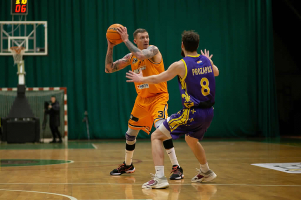 Дмитро Липовцев повернеться в “Запоріжжя” Дмитро Липовцев повернеться в “Запоріжжя”