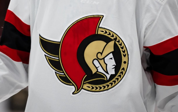 Клуб НХЛ Оттава Сенаторз продали за рекордну суму Клуб НХЛ Оттава Сенаторз продали за рекордну суму