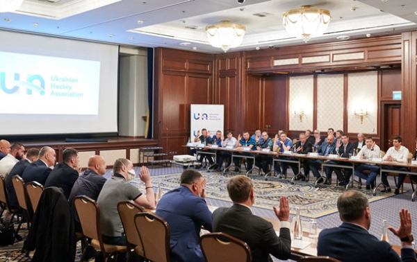 В Україні створили хокейну асоціацію за прикладом УАФ і ФБУ В Україні створили хокейну асоціацію за прикладом УАФ і ФБУ