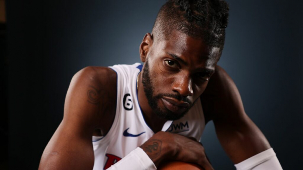 &ldquo;Сакраменто&rdquo; відрахував двох центрових відразу після офіційного підписання Макгі