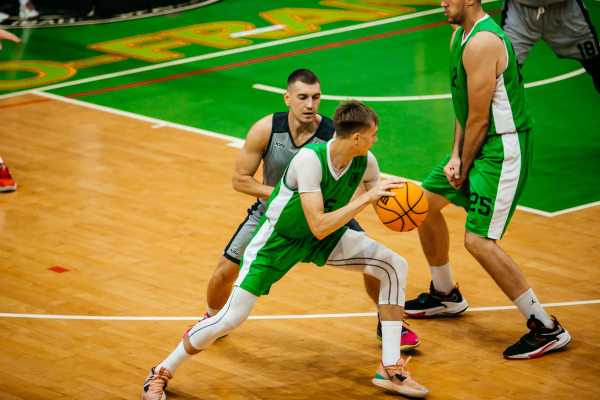 “Будівельник” переміг “Політехніку-Галичину” на Кубку Івано-Франківська “Будівельник” переміг “Політехніку-Галичину” на Кубку Івано-Франківська