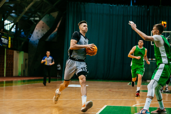 “Будівельник” переміг “Політехніку-Галичину” на Кубку Івано-Франківська “Будівельник” переміг “Політехніку-Галичину” на Кубку Івано-Франківська
