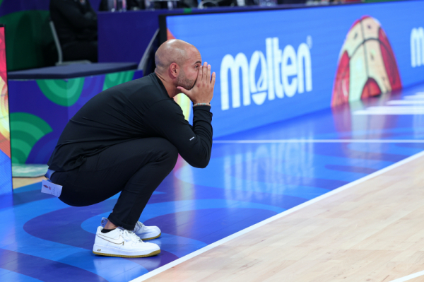 Головний тренер збірної Канади відреагував на перший в історії країни виграш медалей ЧС Головний тренер збірної Канади відреагував на перший в історії країни виграш медалей ЧС