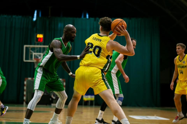 &ldquo;Говерла&rdquo; перемогла &ldquo;Політехніку&rdquo; на домашньому турнірі