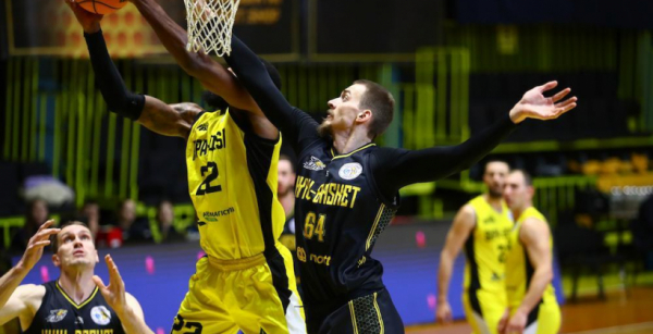 Київ-Баскет обіграв БІПА у першому матчі під керівництвом Забірченка у перший день столичного бабла Суперліги FAVBET Київ-Баскет обіграв БІПА у першому матчі під керівництвом Забірченка у перший день столичного бабла Суперліги FAVBET