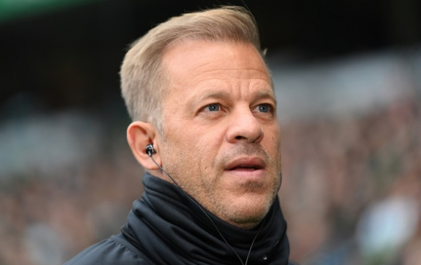 Екс-тренера Вердера засудили за підроблений ковід-сертифікат Екс-тренера Вердера засудили за підроблений ковід-сертифікат