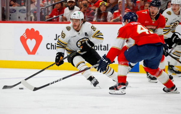 НХЛ плей-оф: Бостон і Едмонтон перемагають НХЛ плей-оф: Бостон і Едмонтон перемагають