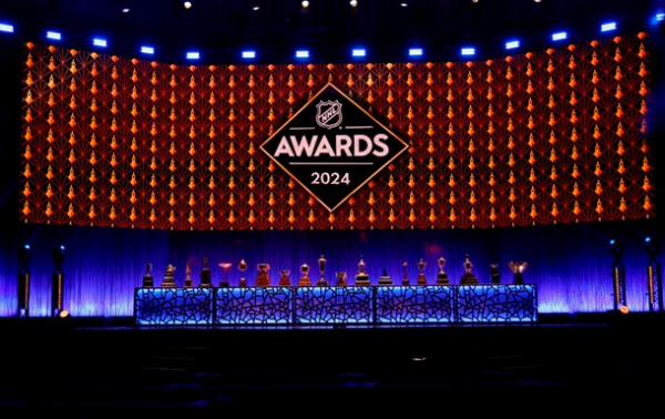 НХЛ роздала призи за сезон 2023/24 НХЛ роздала призи за сезон 2023/24