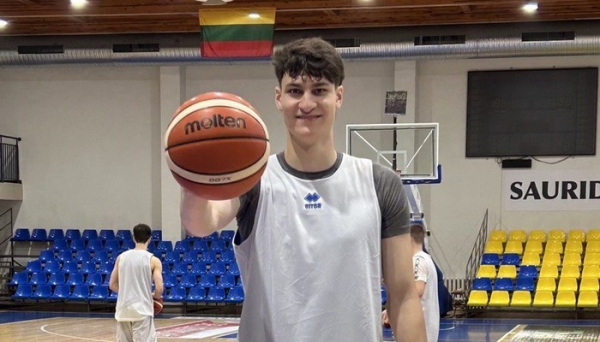 Син Віталія Кличка увійшов до попередньої заявки збірної України U-20 перед Євробаскетом Син Віталія Кличка увійшов до попередньої заявки збірної України U-20 перед Євробаскетом