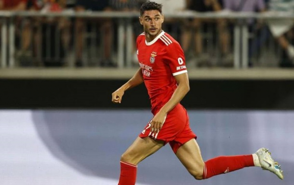 Яремчук може стати одноклубником Соболя Яремчук може стати одноклубником Соболя