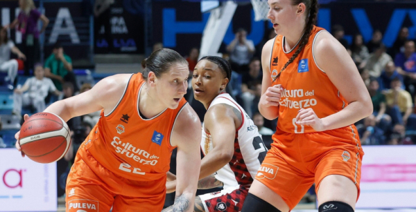 Ягупова у складі Валенсії виграла Суперкубок Іспанії з баскетболу Ягупова у складі Валенсії виграла Суперкубок Іспанії з баскетболу