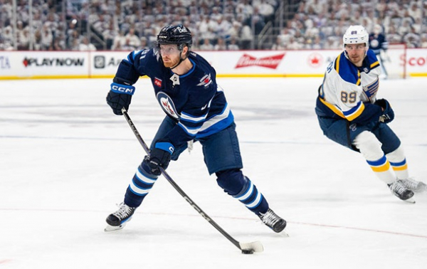 Плей-оф НХЛ: Вінніпег обіграв Сент-Луїс, а Колорадо був сильнішим за Даллас Плей-оф НХЛ: Вінніпег обіграв Сент-Луїс, а Колорадо був сильнішим за Даллас