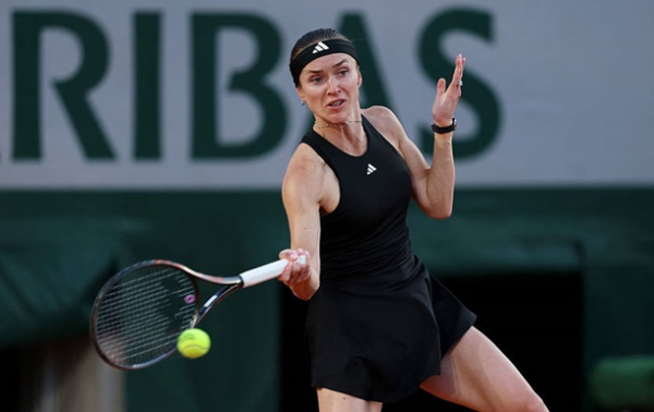 Світоліна перемагає в третьому колі Ролан Гаррос