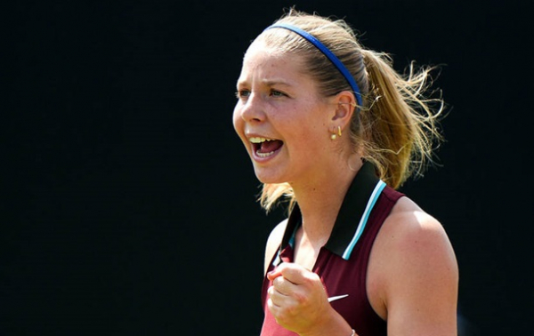 Народжена росіянкою тенісистка полізла битися із суперницею після матчу