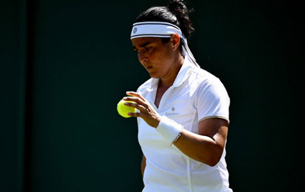 Тенісистка Унс Джабір призупинила спортивну кар'єру Тенісистка Унс Джабір призупинила спортивну кар'єру