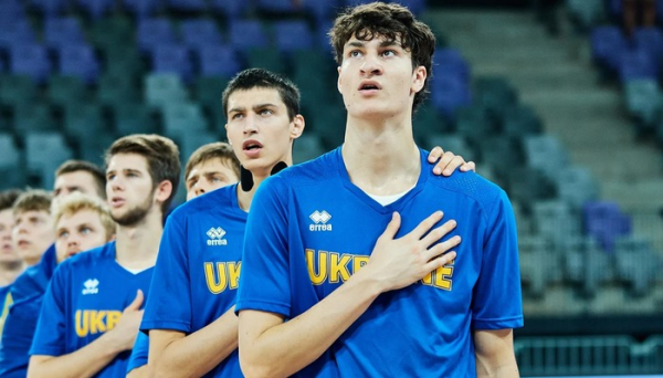 Максим Кличко травмувався у матчі молодіжного Євробаскету-2025 проти Чехії