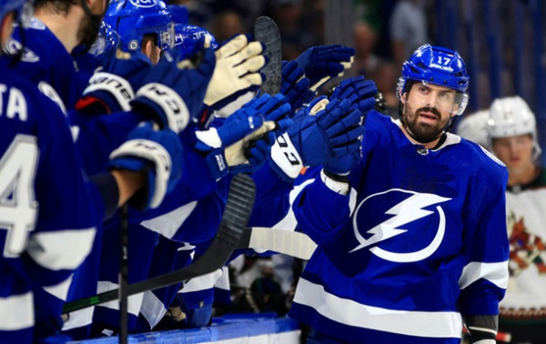 НХЛ: Аризона досі не знає радості перемоги