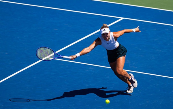 Українка Стародубцева зіграла переможний матч на турнірі в Австралії