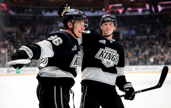 НХЛ: перемога Юти та успіх Лос-Анджелеса
