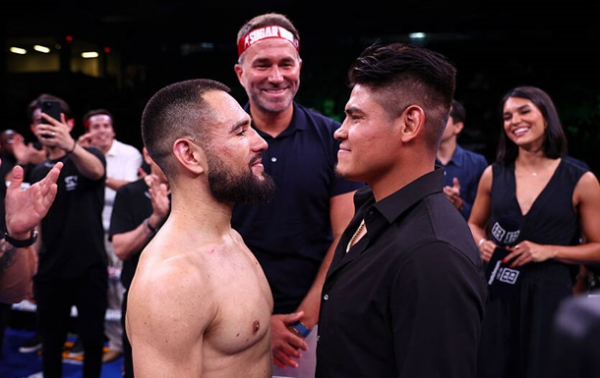 Наваррете відібрав пояс IBF у Нуньєса