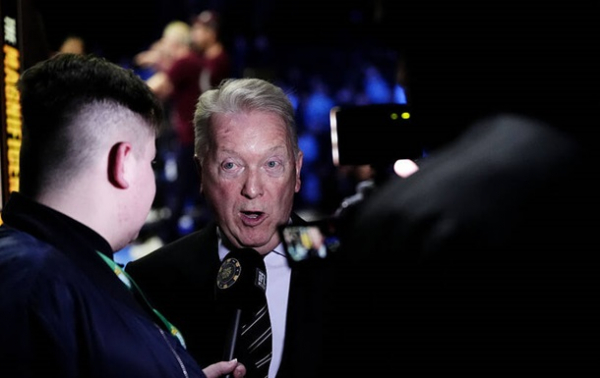 Промоутер планує гучний поєдинок Усика проти нової зірки