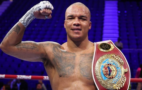 Вордлі назвав, з ким готовий битися, якщо Усик відмовиться